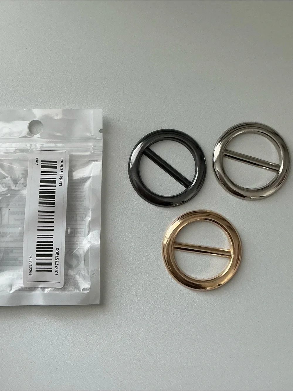 Round Metal Scarf/Belt Rings - Black, Silver, Gold